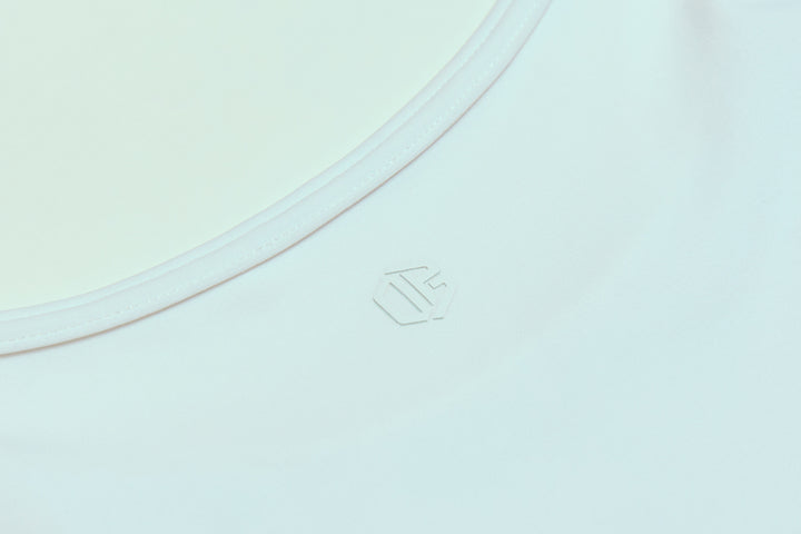 【Stays in place even when active – Comfortable Fit】<br> OPT No-Bounce Sports Binder<br> Designed for light compression – comfortable for extended wear<br> Perfect for sports and everyday use