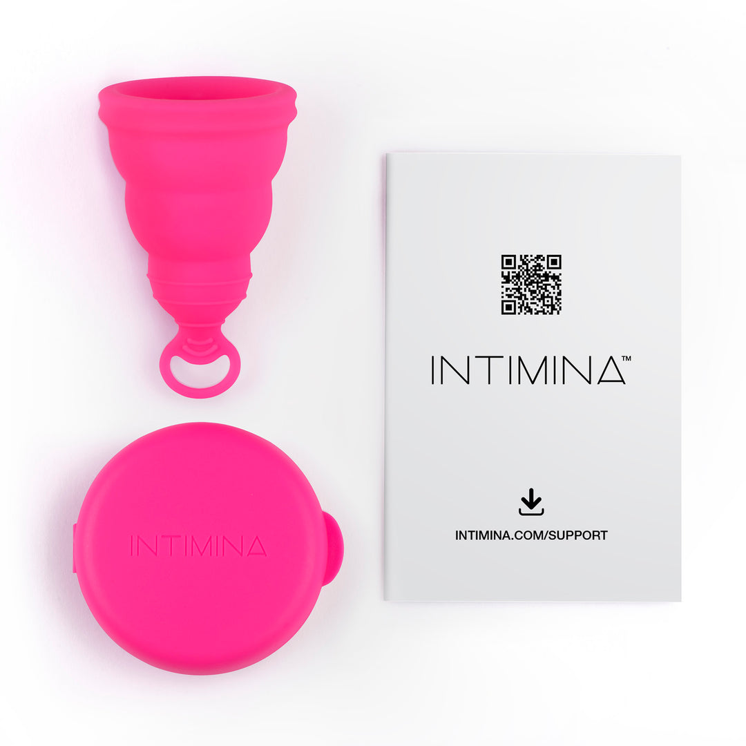 【Beginner-friendly & Compact】<br> Lily Cup One<br> Approx. 15ml Light to medium flow<br> Foldable, easy to carry, soft design