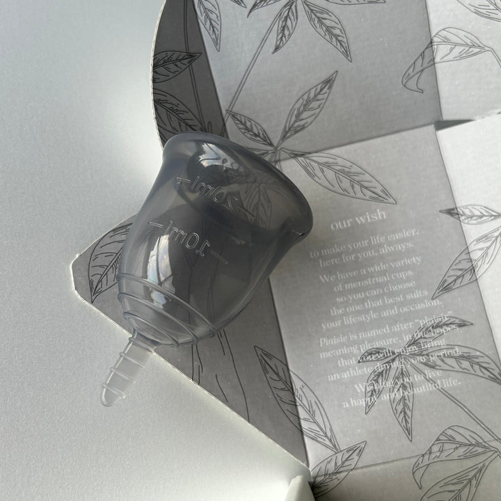 プレジエ 月経カップ｜スポーツ向け・中量対応・安定フィット・日本製